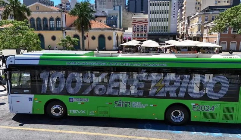 Vereadores de Blumenau aprovam projeto para estudo de ônibus elétricos no transporte coletivo